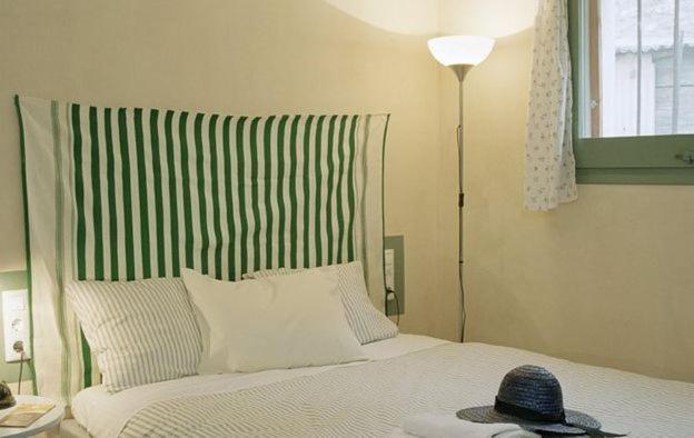 Apartamentos Saltarel·lo Besalu Ruang foto